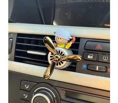 자동차용품 홍보물 디자인으로 브랜드 스토리 효과적 전달 2 머레이 프로펠러 차량용방향제 송풍구형