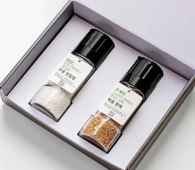 결혼식 답례품 제작 시 실용성과 디자인 완벽 조화 4 850º 제대로 구운 최상급 소금 글라인더 원형120ml 2조세트